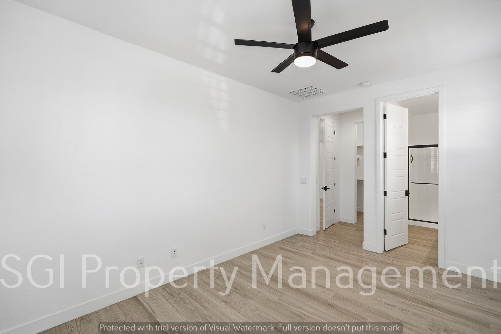 5 Bedroom Luxury Home in a gated community property image
