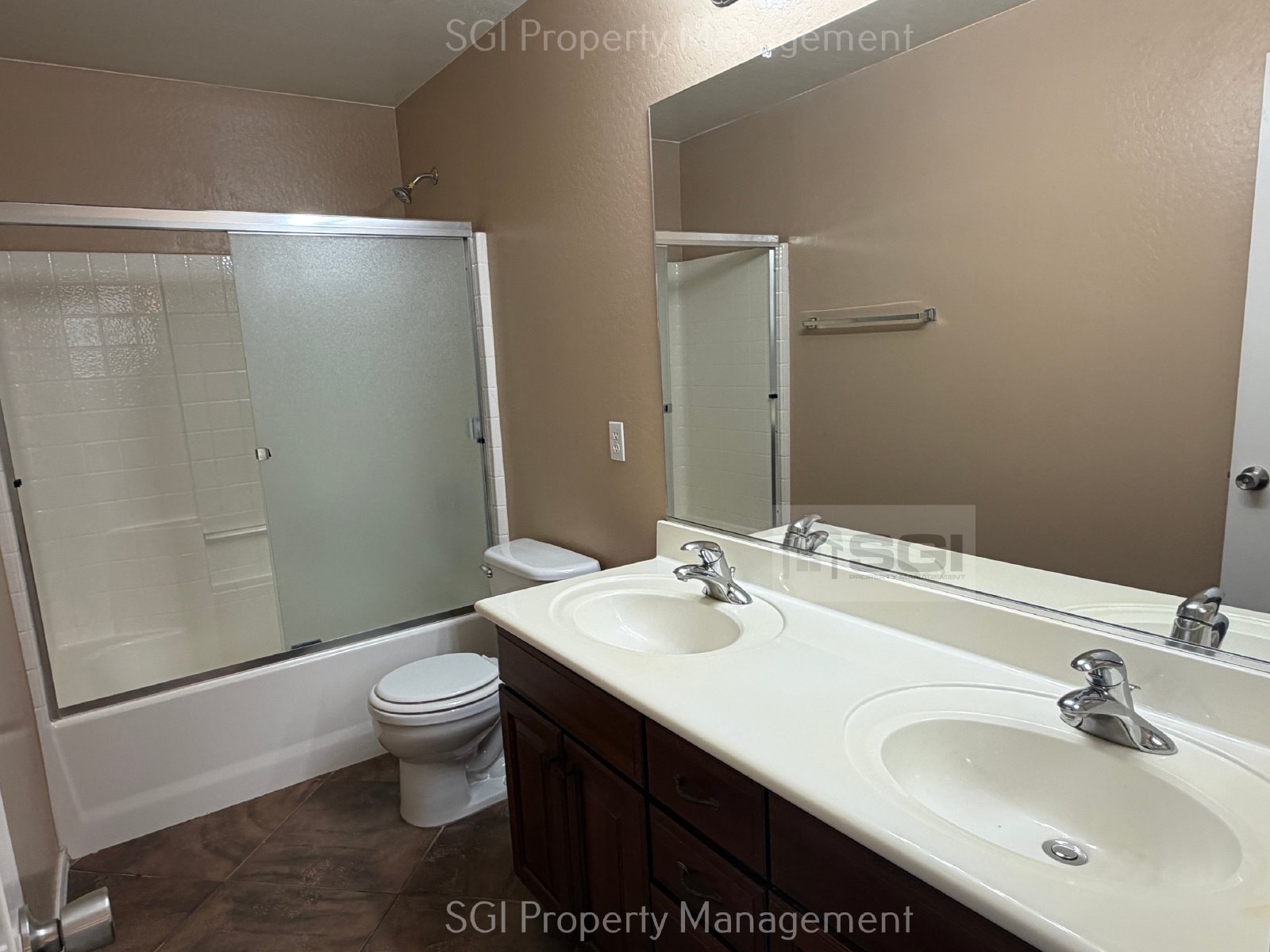 Beautiful 4 Bedroom Home! property image