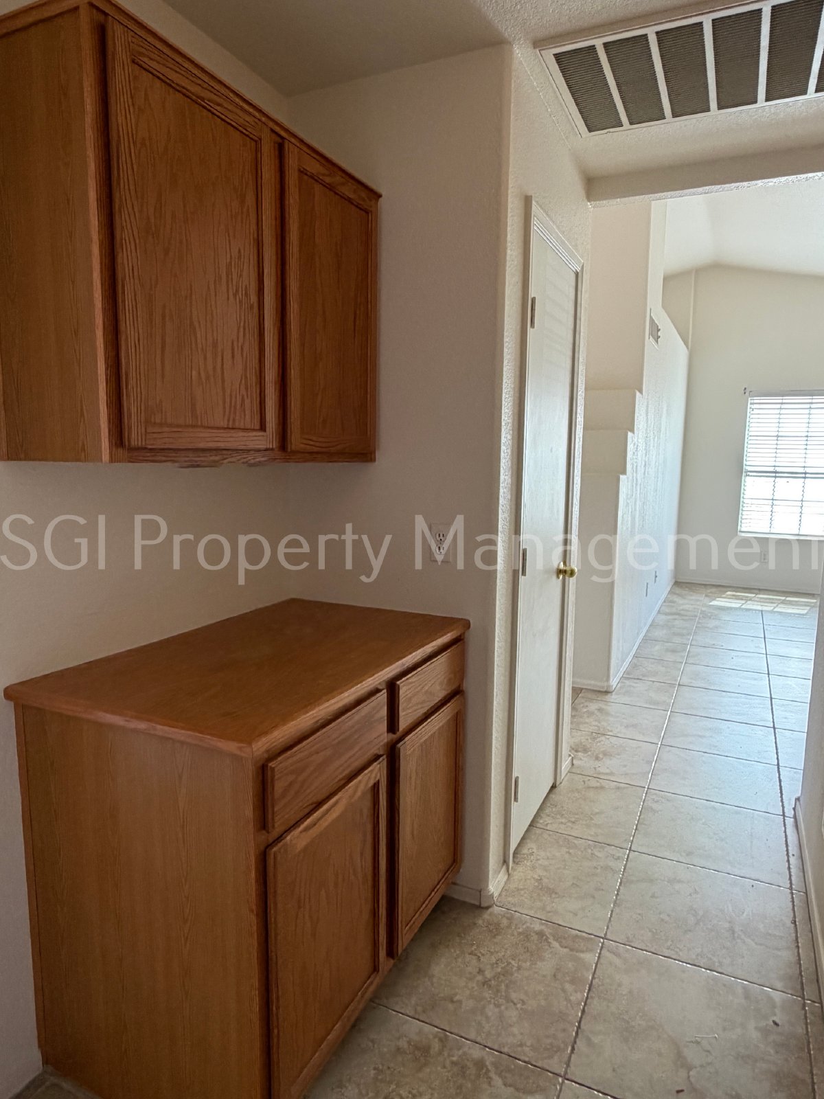 3 BEDROOM GLENDALE HOME property image