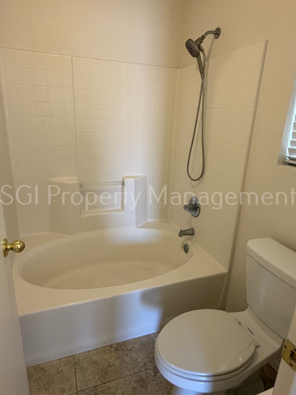 3 BEDROOM GLENDALE HOME property image