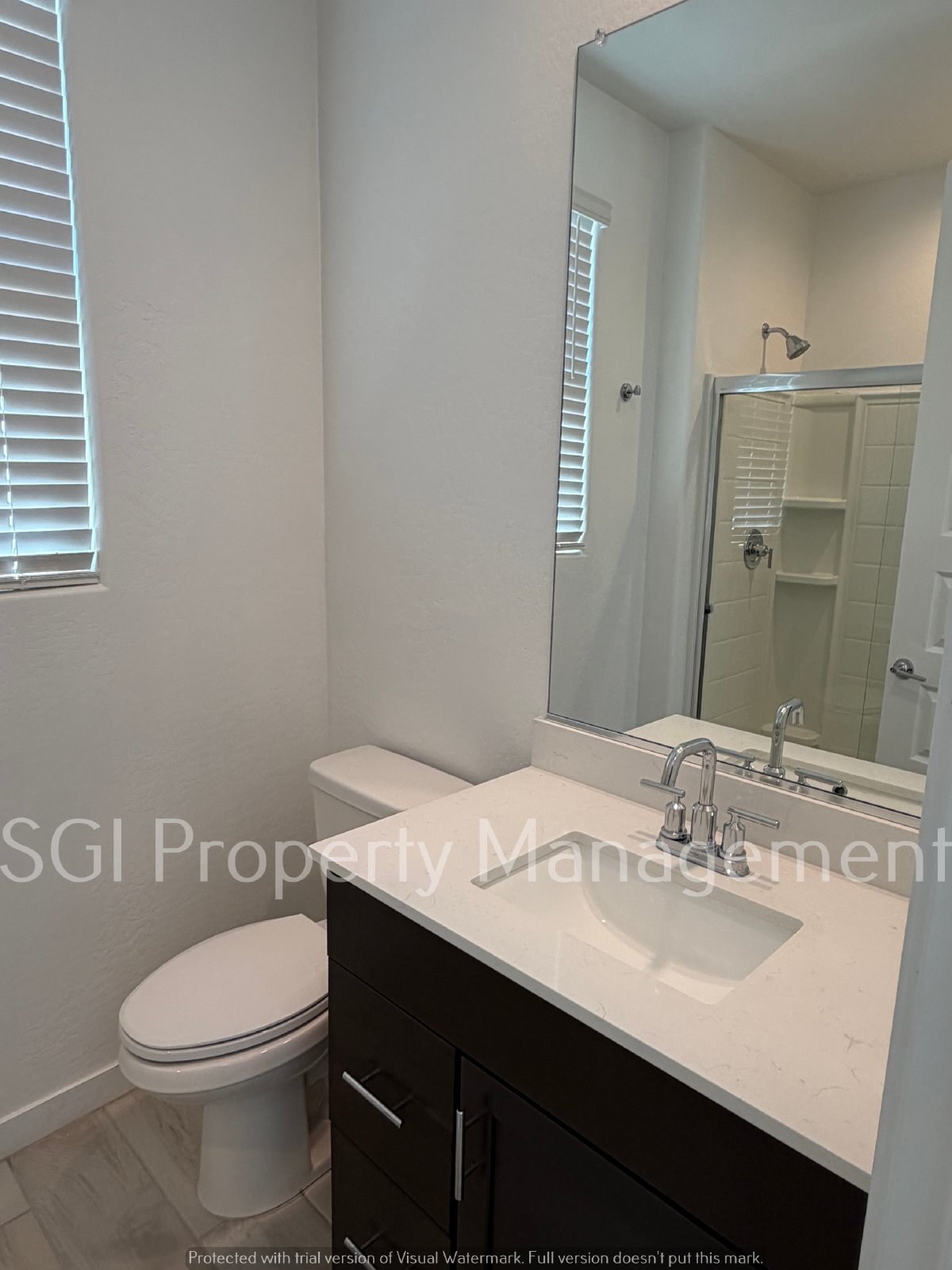 Beautiful 4 bedroom 3 bath Gilbert home for rent property image