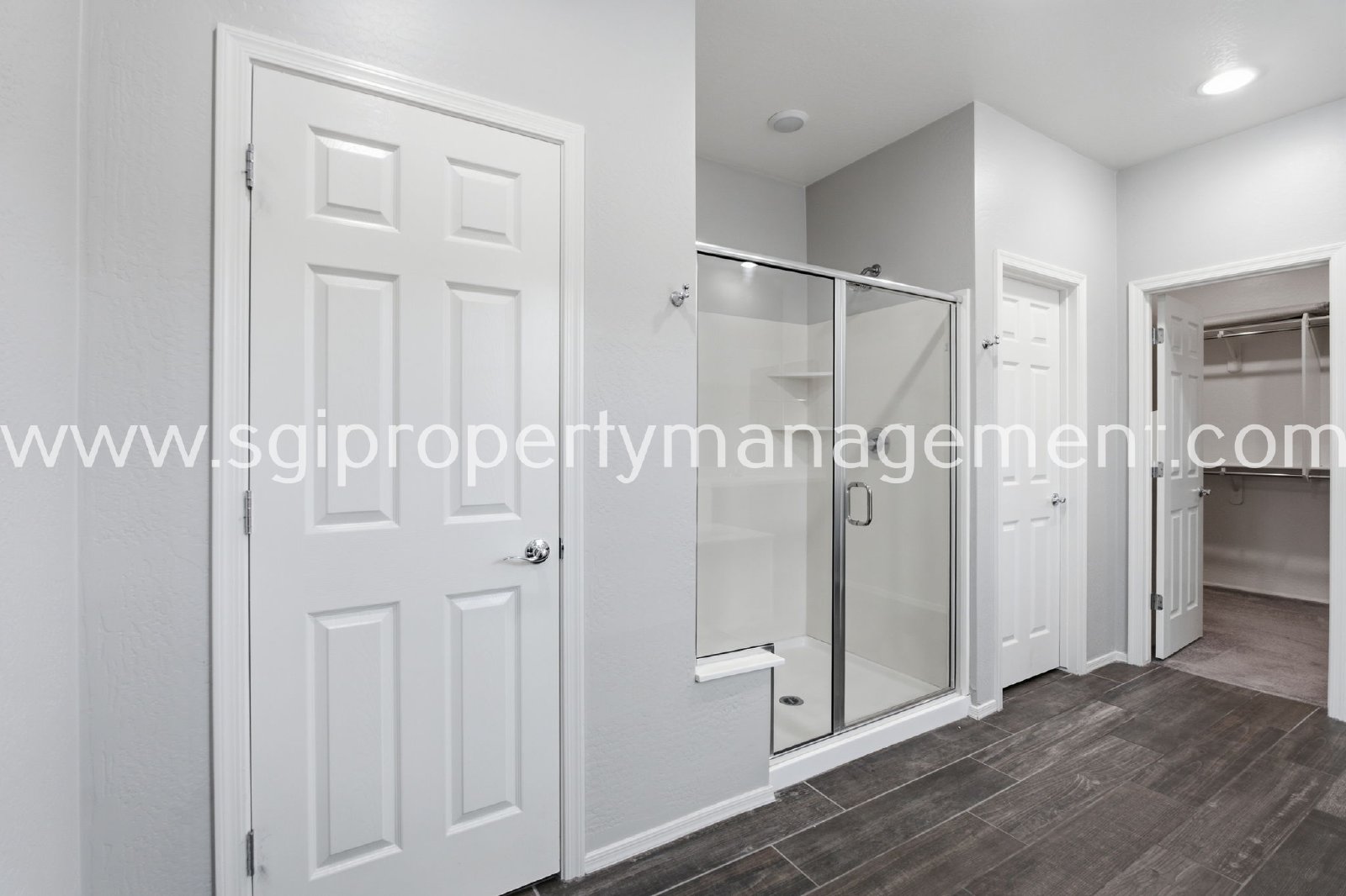 Beautiful 5 bedroom in Surprise property image