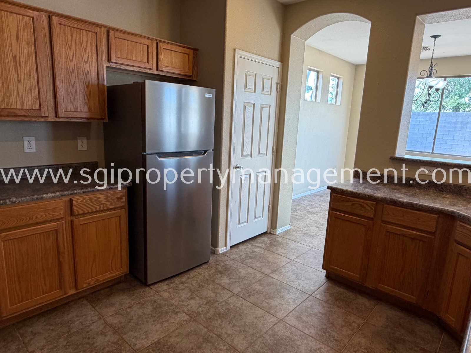 BEAUITFUL 4 BEDROOM RENTAL HOME! property image
