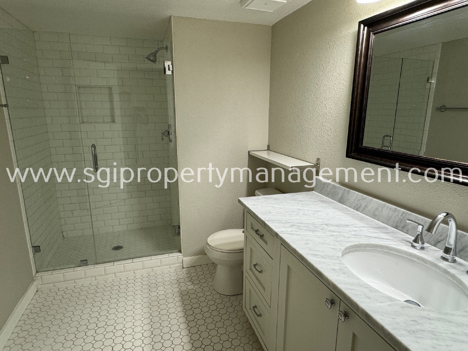 Modern Scottsdale home property image