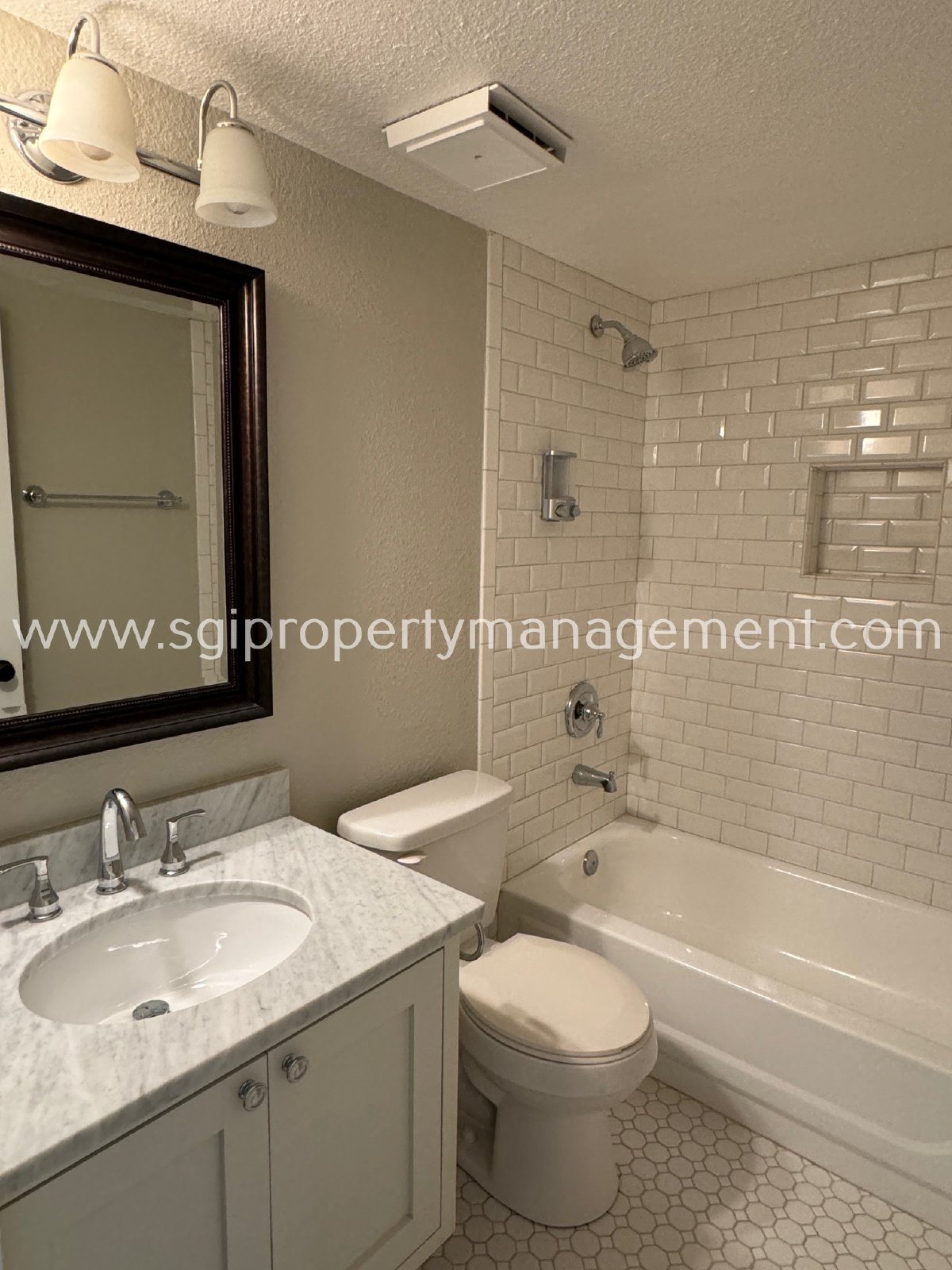 Modern Scottsdale home property image