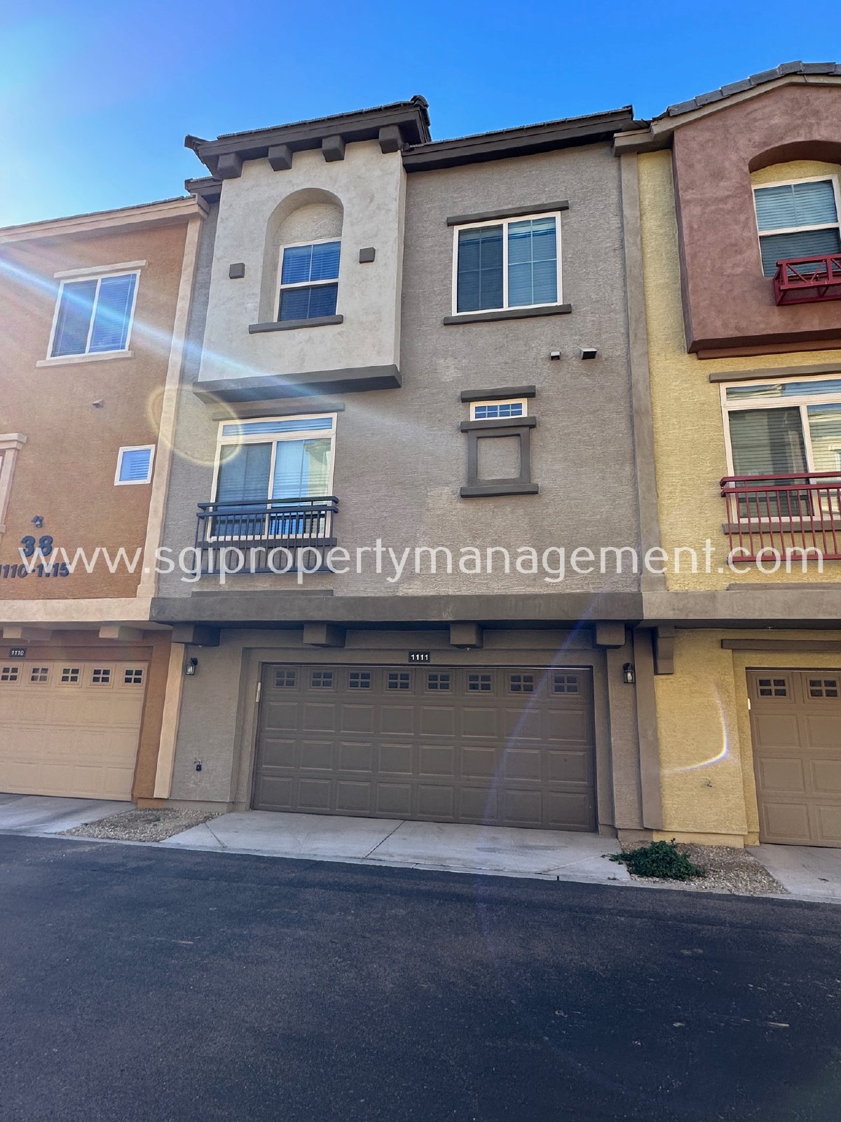 4 Bedroom, 3 bathroom North Phoenix townhome property image