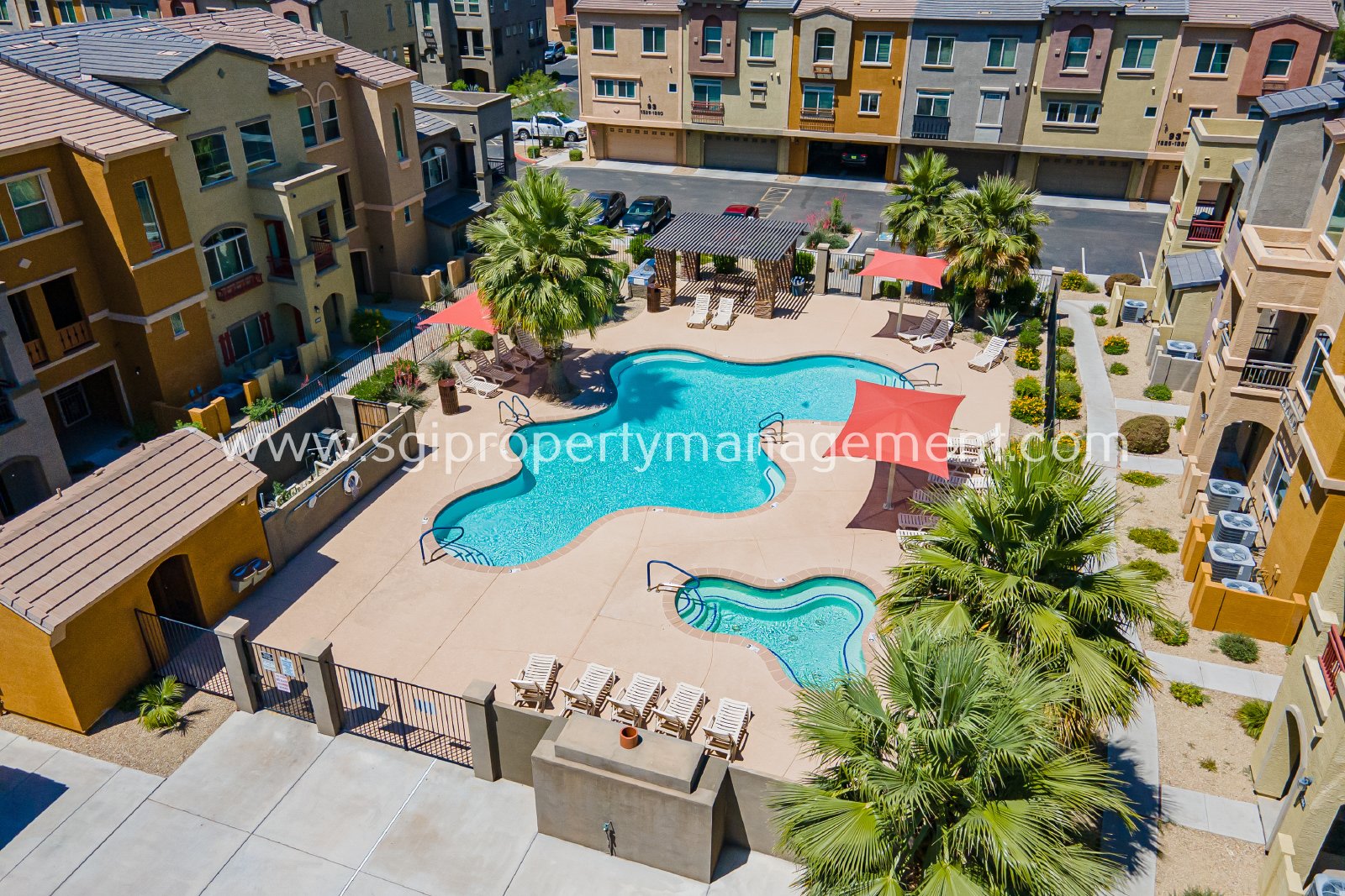 4 Bedroom, 3 bathroom North Phoenix townhome property image